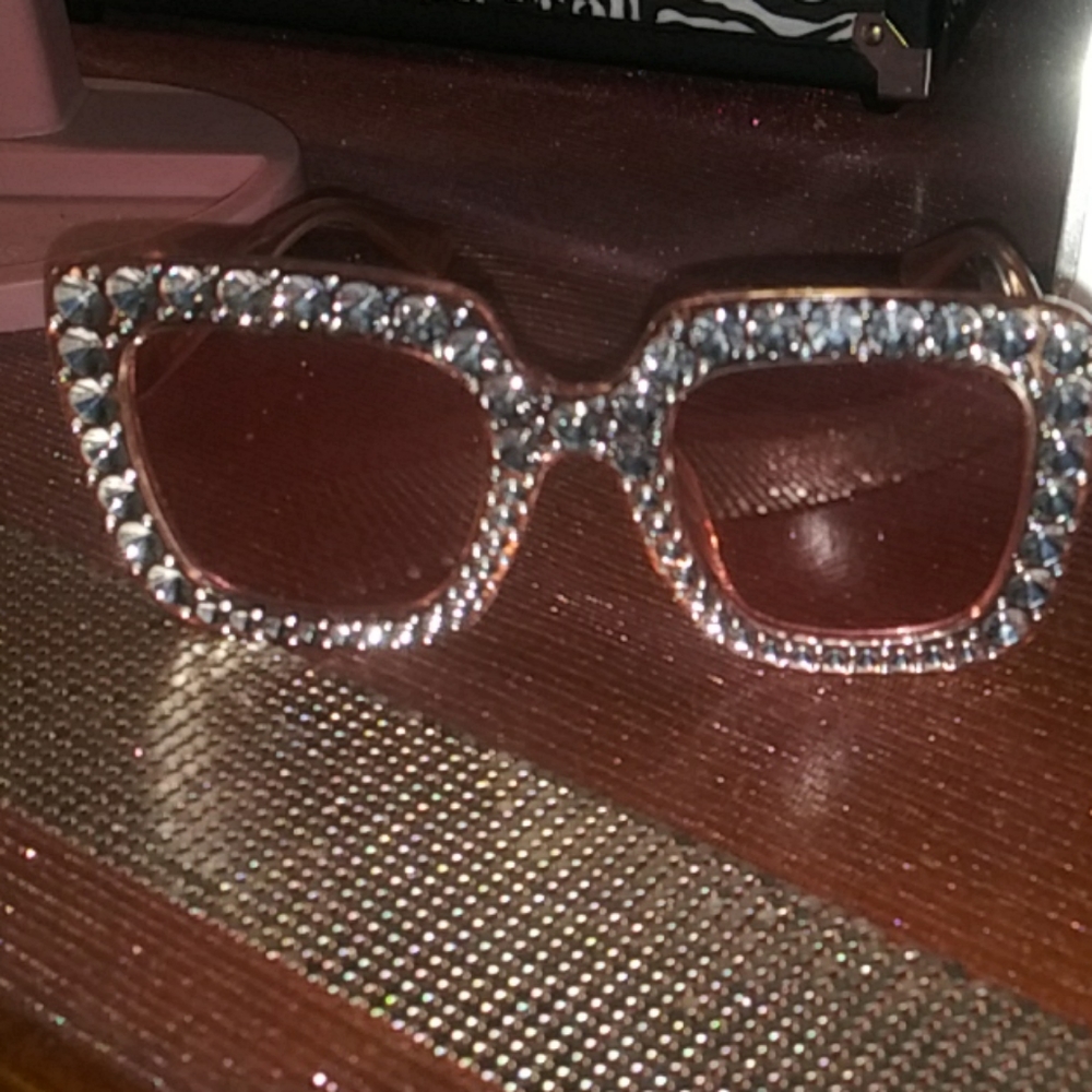 Bling bling sunglasses